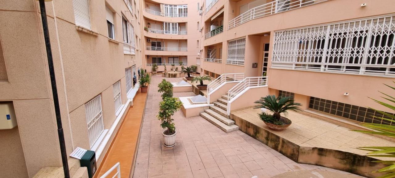 Apartament Dos Playas Torrevieja Extérieur photo
